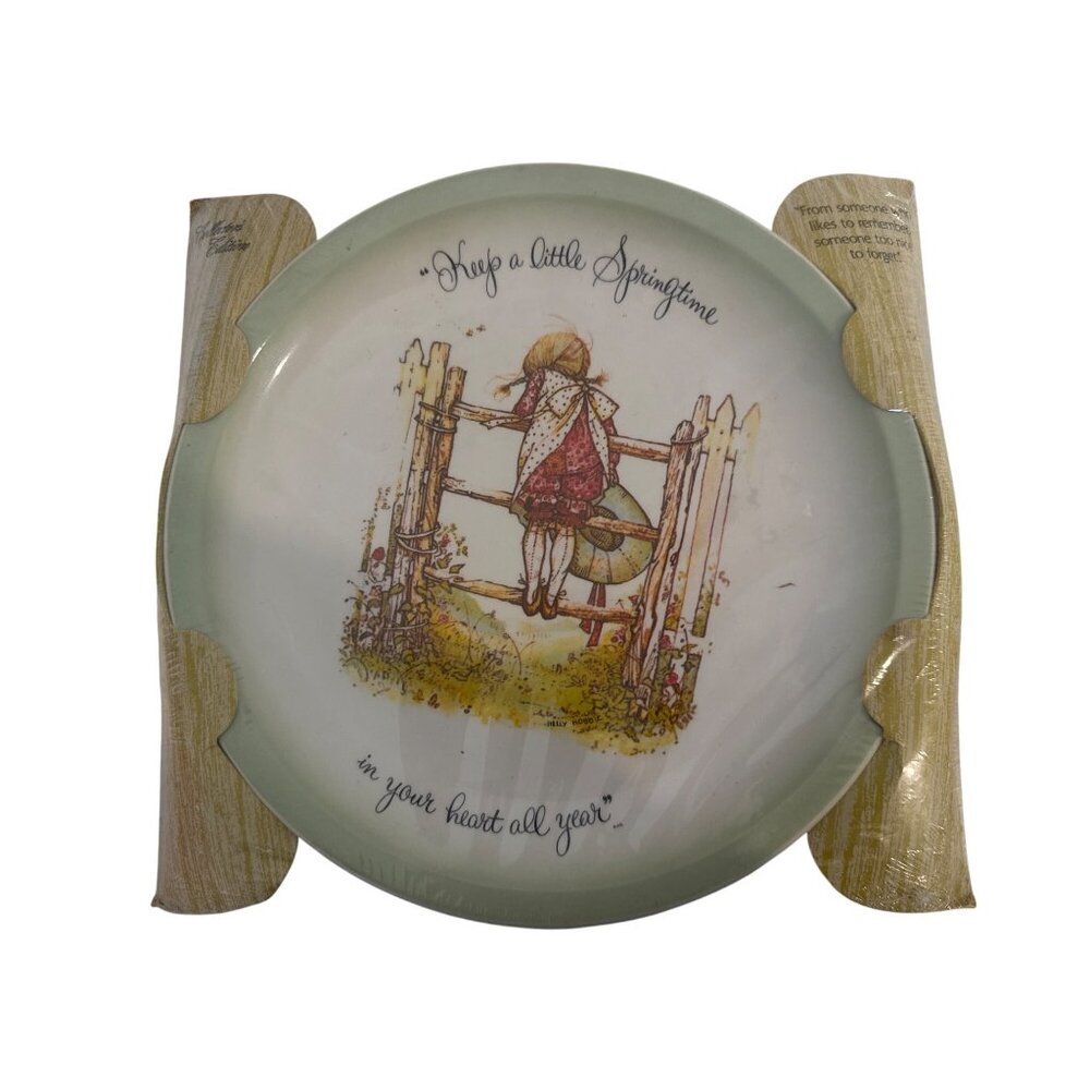 Vtg Holly Hobbie Plate American Greetings Collector 1972 NEW in Box Springtime